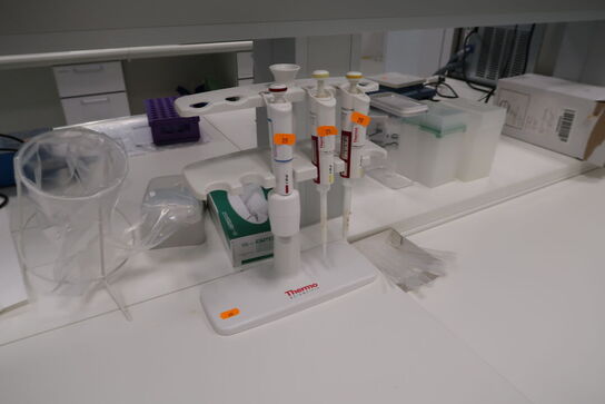 3 stk. pipetter THERMO SCIENTIFIC