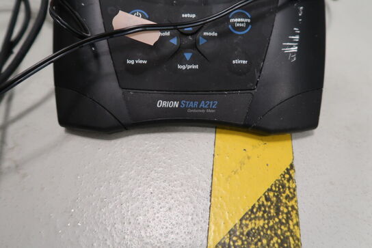 Conductivity Meter THERMO SCIENTIFIC ORION STAR A212