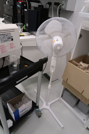 Opbevaringsvogn uden indhold