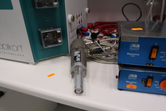 Bioreactor APPLIKON EZ-CONTROL med agitation motor APPLIKON P100E