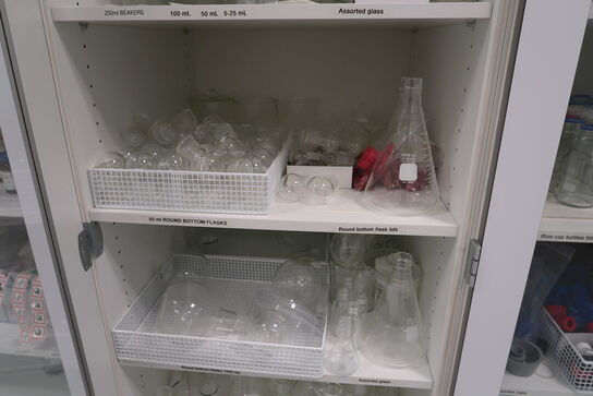 Div. Beakers, kolber, flasker m.m.