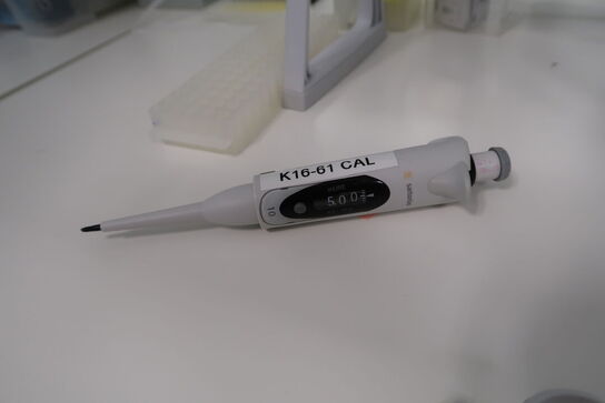 Stativ med 4 stk. pipetter SARTORIUS