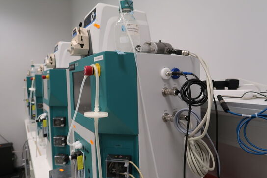 Bioreactor APPLIKON EZ-CONTROL med agitation motor APPLIKON P100E