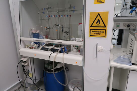 Stinskab ZYSTM ZAFE 15 uden indhold