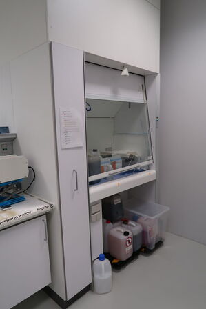 Stinskab ZYSTM ZAFE 15 uden indhold