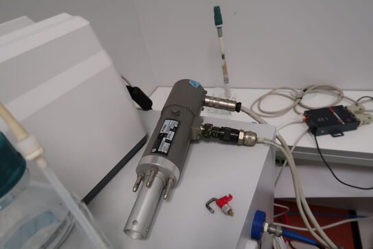 Bioreactor APPLIKON EZ-CONTROL med agitation motor APPLIKON P100E