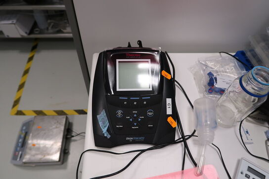 Conductivity Meter THERMO SCIENTIFIC ORION STAR A212