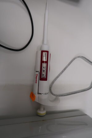 Stativ med 3 stk. pipetter THERMO SCIENTIFIC, EPPENDORF Research Plus