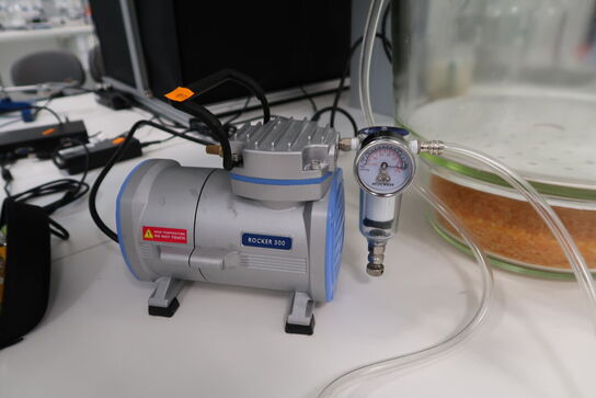 Vakuumpumpe ROCKER 300 med vakuumkammer