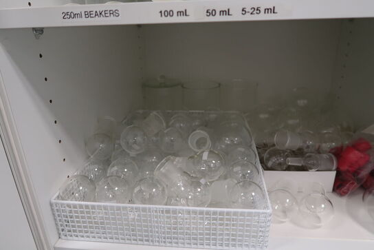 Div. Beakers, kolber, flasker m.m.