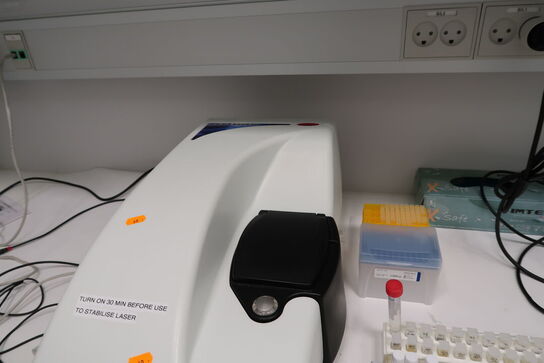 Micron Analizer ZETASIZER MALVERN ZEN3600