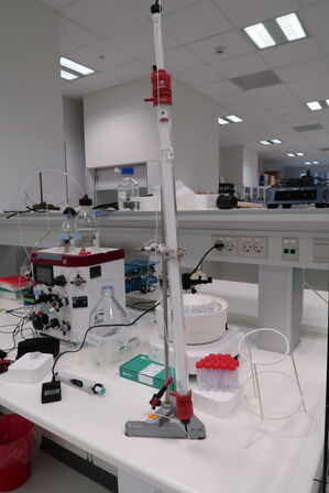 Stativ med column HILOAD 16/600 SUPERDEX 200 PG