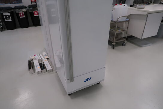 Køleskab JRV 427 Solid Door