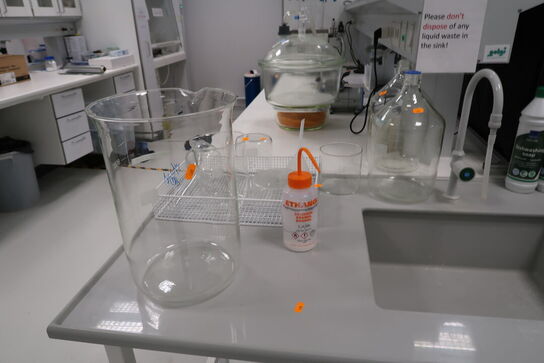 Div. Laboratorieglas