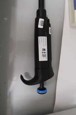 Stativ med 5 stk. pipetter THERMO SCIENTIFIC