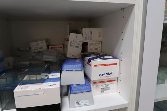 Div. Microplates, pipetter m.m.