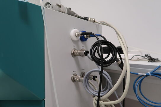 Bioreactor APPLIKON EZ-CONTROL med agitation motor APPLIKON P100E