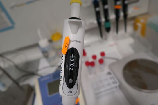 Stativ med 5 stk. pipetter THERMO SCIENTIFIC