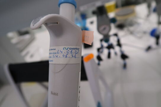 Stativ med 4 stk. pipetter SARTORIUS