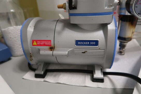 Vakuumpumpe ROCKER 300