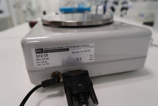 Laboratorievægt KERN 572-35