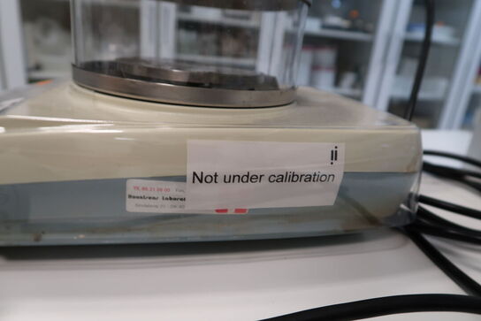 Laboratorievægt KERN PLS