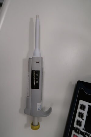 Stativ med 6 stk. pipetter THERMO SCIENTIFIC