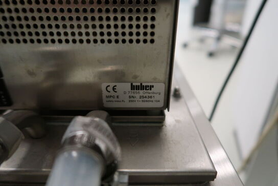 Cooling bath thermostat HUBER K6