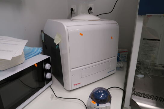 Microplate reader THERMO VARIOSKAN LUX