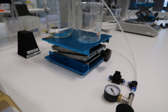 Laboratorie saksedonkraft uden indhold