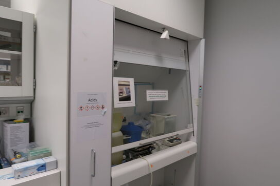 Stinskab ZYSTM ZAFE 15 uden indhold