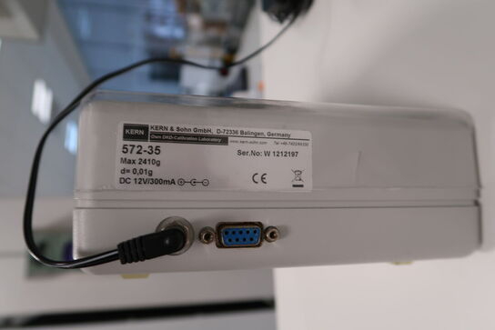 Laboratorievægt KERN 572-35