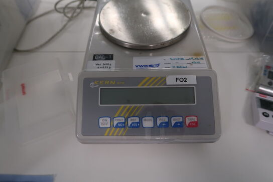 Laboratorievægt KERN 572-35
