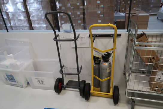 2 stk. vogne uden flasker