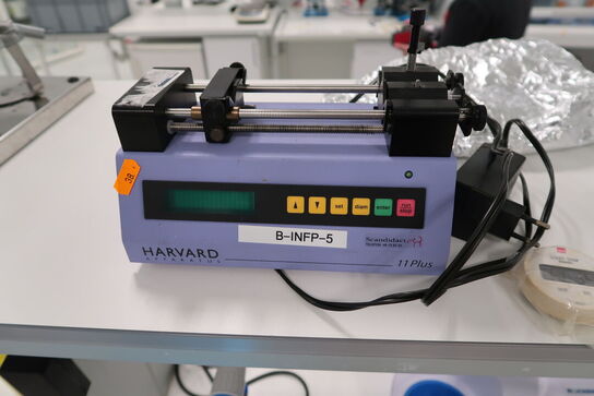 Syringe pumpe HARVARD APPARATUR 11Plus