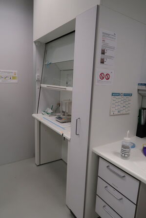 Stinskab ZYSTM ZAFE 15 uden indhold