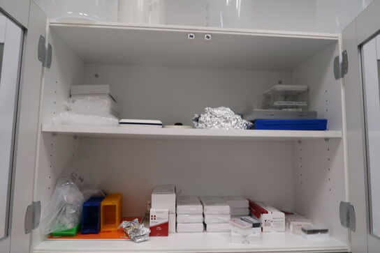 Mikroskop slides CORNING, glaskobler, plastikbægre m.m.