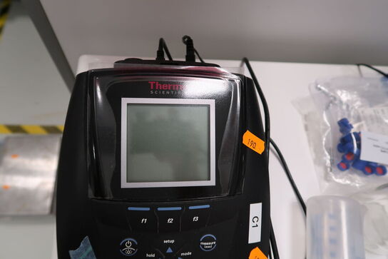 Conductivity Meter THERMO SCIENTIFIC ORION STAR A212