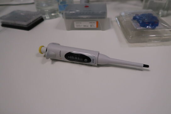 Stativ med 5 stk. pipetter THERMO SCIENTIFIC, SARTORIUS