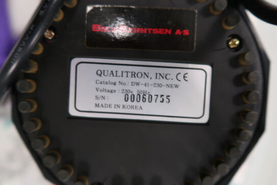 Mini centrifuge QUALITRON