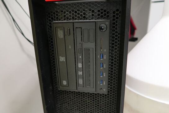 Computerskærm ASUS, computer LENOVO ThinkStation, tastatur og mus