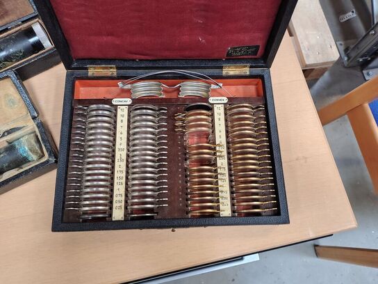 Gammelt optikersæt