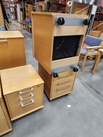 Skuffemoduler og kontorskab