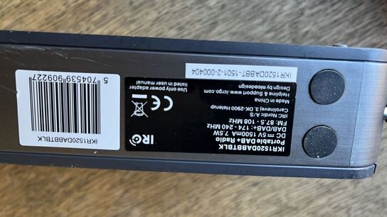 3 Vægure + DAB Radio