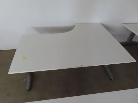 Skrivebord 160x120/80 (højdejusterbar)