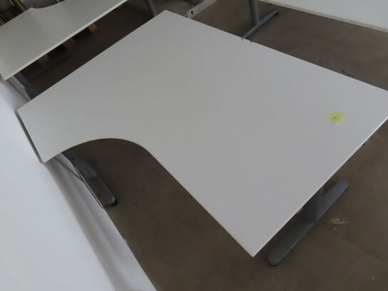 Skrivebord 160x120/80 (højdejusterbar)