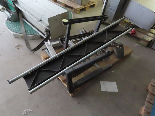 Blandede stativer i metal