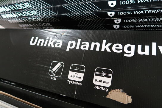 15 pakker gulvplanker UNIKA Plankegulv SPC Klik m. kort bagside