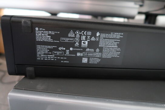 Computerskærm SAMSUNG S24E450, tastatur, mus, computer HP TPC-F127-SF