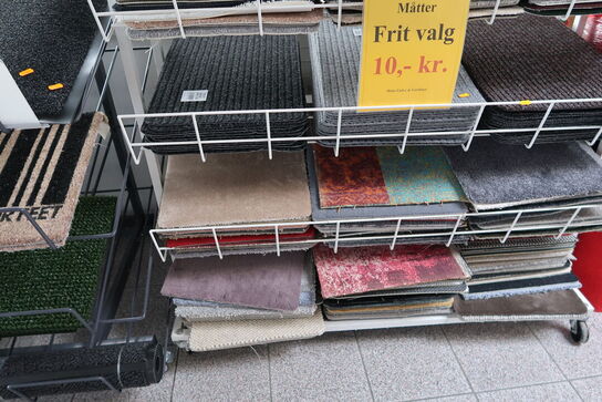 Stativ med div. måtter